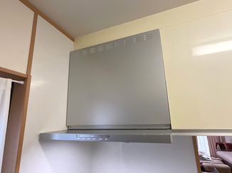 キッチンリフォーム 見た目すっきり、お手入れもラクラクなレンジフード